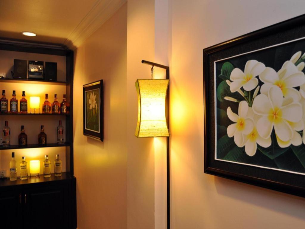 Jun Yue Hotel Пном Пен Екстериор снимка