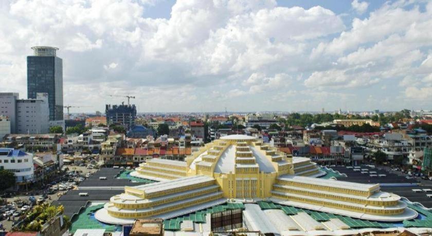 Jun Yue Hotel Пном Пен Екстериор снимка